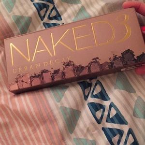 Naked 3 palette
